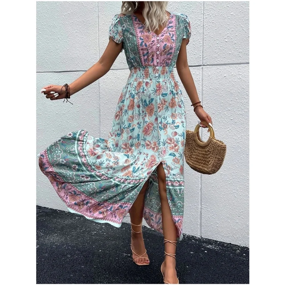 Boho Red Floral Print Butterfly Sleeve Button Detail Dress - Picture 3 of 8